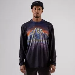 Jones Men's Recycled Long Sleeve Tech Tee -Jone Shop recycled long sleeve tech tee 8