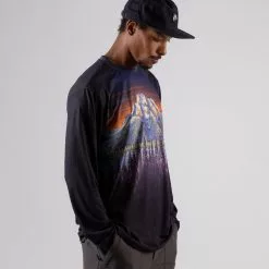 Jones Men's Recycled Long Sleeve Tech Tee -Jone Shop recycled long sleeve tech tee 9